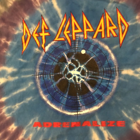 Def Leppard Tops - Def Leppard T-Shirt w/VTG-look